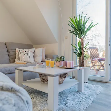 Seestrasse Apartman *